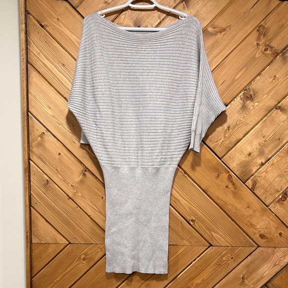 Dynamite Light Gray Ribbed Knit Top/Dress Small - Picture 3 of 4